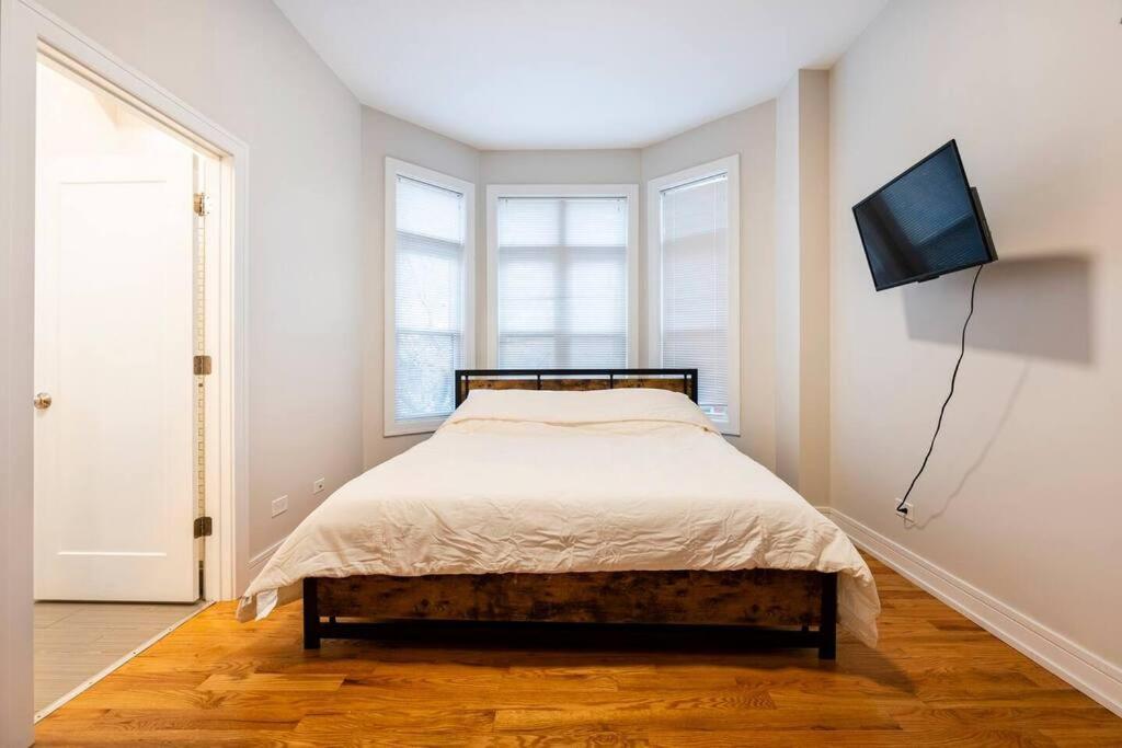 Luxurious Downtown 3 Bed 2 Bth Apartment Chicago Exterior photo